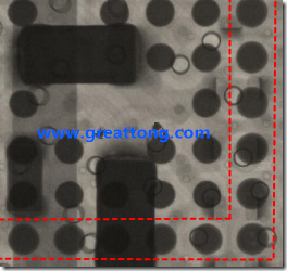 BGA錫球尺寸小于0.4mm，采用降低BGA內(nèi)圍襲球的錫膏量所得到X-Ray，稍微留意一下可以發(fā)現(xiàn)最外圈的錫量(圓的直徑)比其他內(nèi)圍的錫球上的錫量來得多一點(diǎn)點(diǎn)。也就是外圈的黑色圓形直徑比內(nèi)圈的圓形來得大一點(diǎn)點(diǎn)。