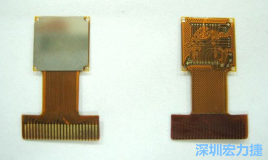 FPC可設(shè)計的電路復(fù)雜度與密度，比PCB遜色，但可適應(yīng)結(jié)構(gòu)的彈性結(jié)構(gòu)，成為電子產(chǎn)品設(shè)計重點。