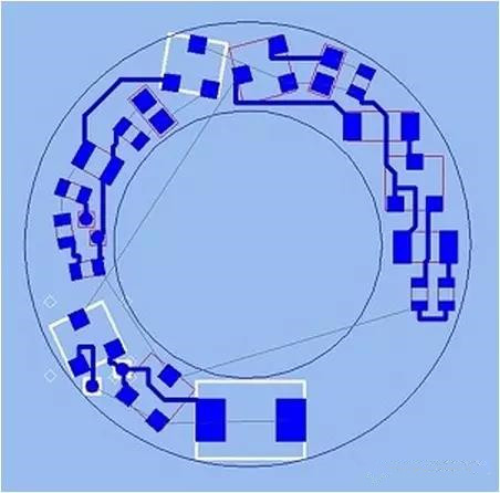 (b)基于最佳形狀的自動(dòng)布線器(完成了56.3%的導(dǎo)線布線)；