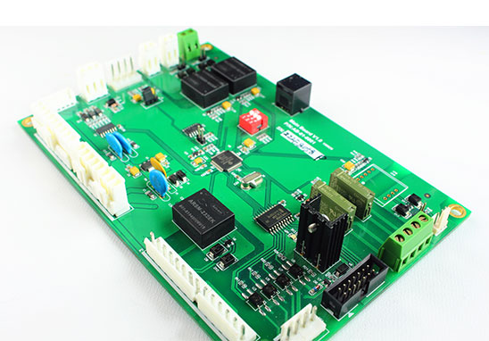 PCB布局：熱敏設(shè)備放置在冷空氣區(qū)域中，溫度測量設(shè)備放置在最熱的位置